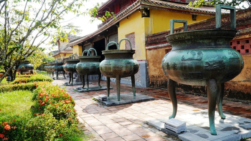 Bảo vật Cửu đỉnh tại Huế