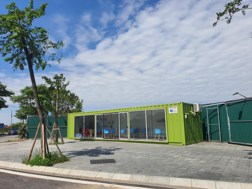 Phòng giới thiệu sản phẩm bên ngoài dự án đã khóa trái cửa dù những ngày trước giao dịch tấp nập