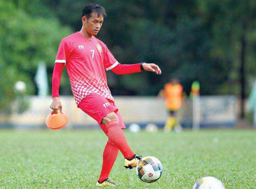 Tiền vệ Nguyễn Vũ Phong