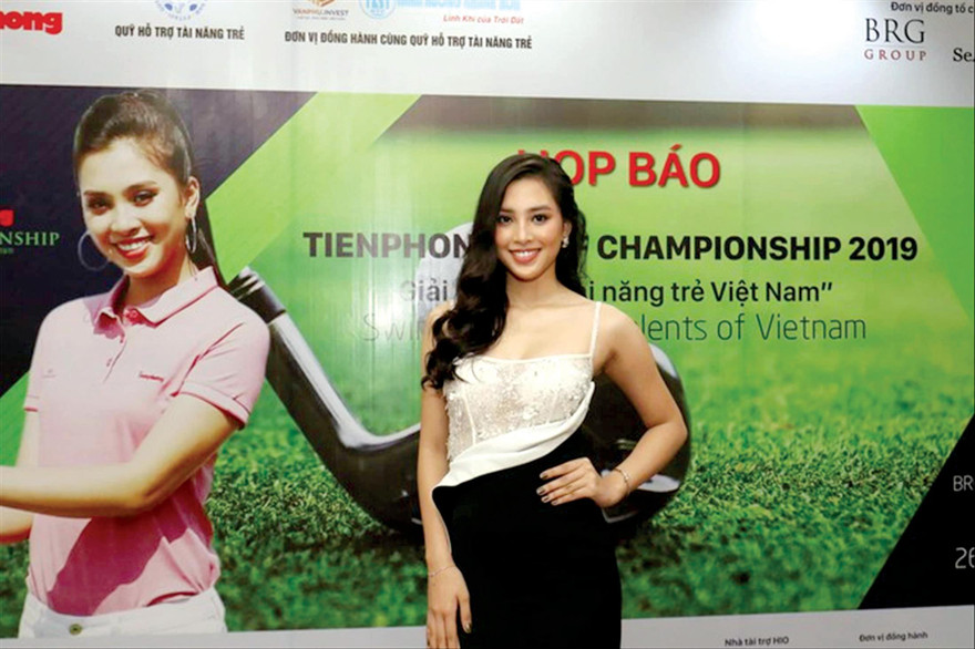 Hoa hậu Tiểu Vy 4 năm giữ vai trò Đại sứ hình ảnh của Tiền Phong Golf Championship ảnh:Multi media 