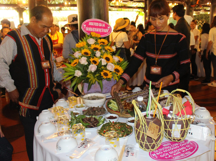 Muối chấm không thể thiếu trên mâm cơm tại các lễ hội của đồng bào Tây Nguyên 