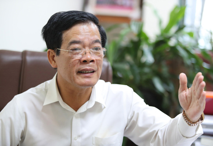 Nhà báo Nhị Lê, Phó Tổng Biên tập Tạp chí Cộng Sản Ảnh: Như Ý