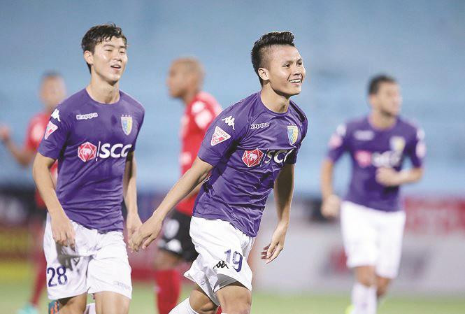 Quang Hải và đồng đội sẽ có trận đấu khó khăn trên sân nhà 