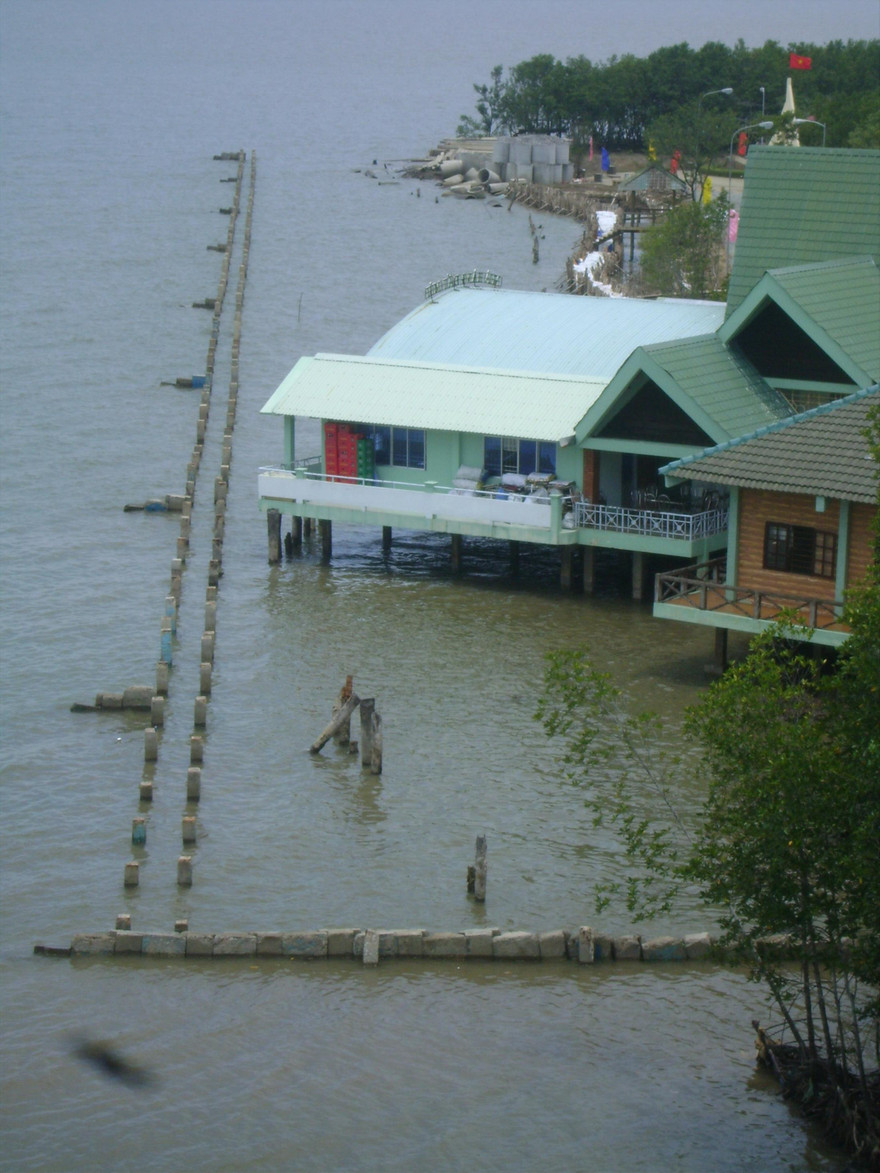 Hiện trạng sạt lở đê biển Tây Cà Mau 