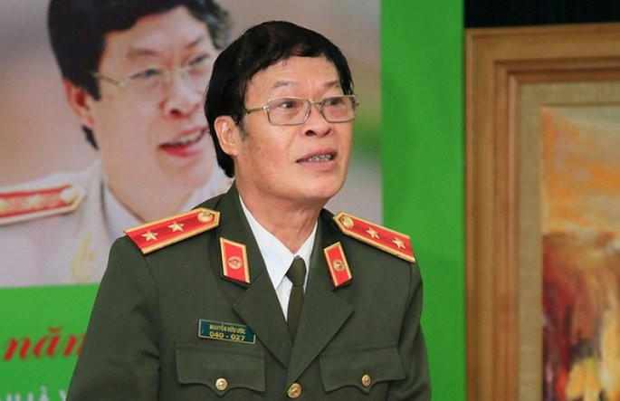 Trung tướng Hữu Ước và 'Một mình'