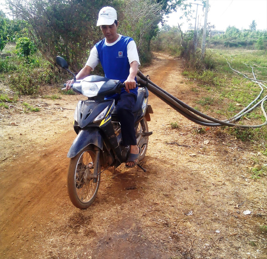 Kéo ống lên rẫy