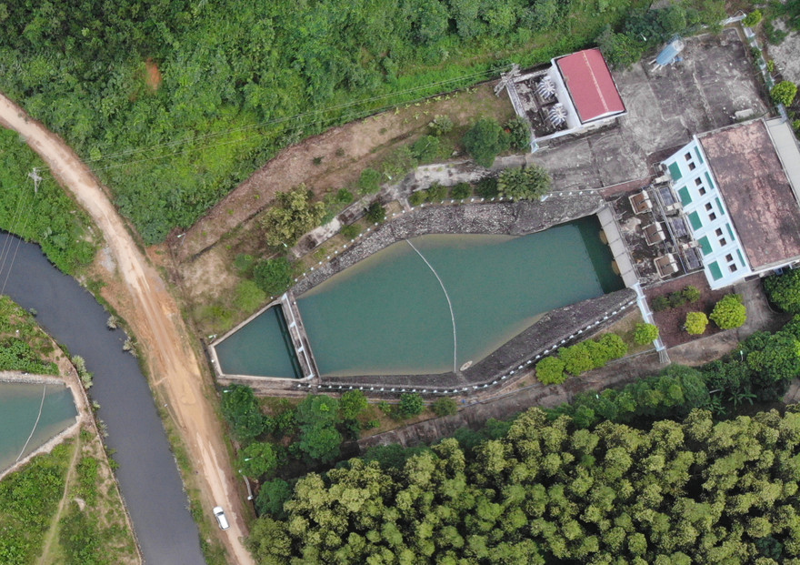 Khu bể lắng Nhà máy nước sông Đà. Ảnh: Mạnh Thắng
