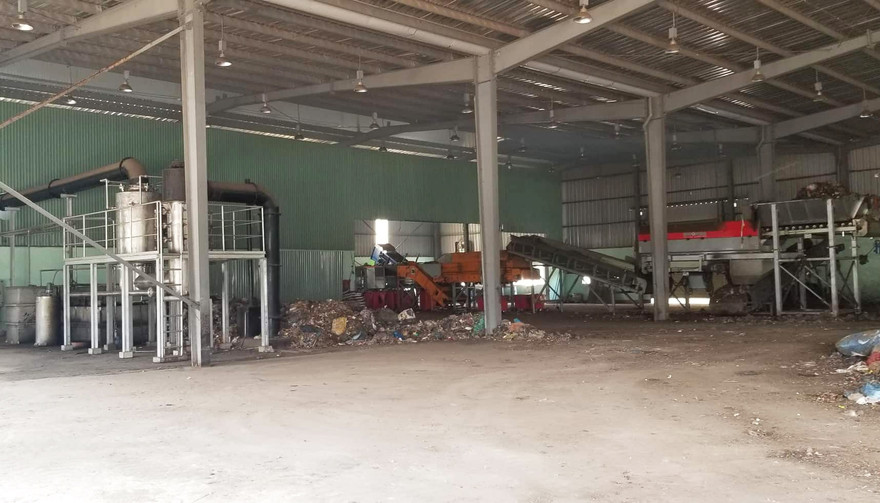 Máy móc, trang thiết bị tại nhà máy xử lý rác không hoạt động
