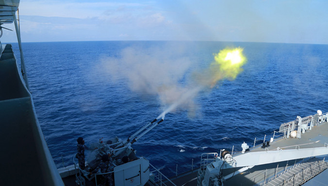 Trung Quốc tập trận trên biển Đông. Ảnh: People’s Daily.