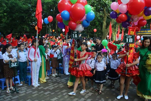 Năm 2015-2016, học phí cao nhất là 4,4 triệu /tháng