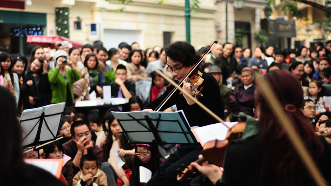 Hòa nhạc ngoài trời dần quen thuộc với người dân thủ đô. Ảnh: BTC cung cấp.