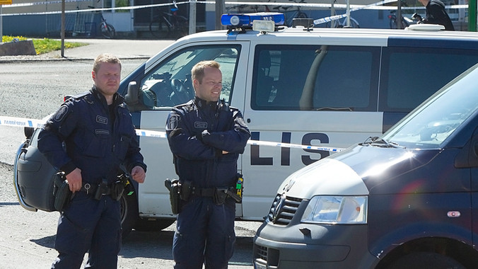 Gái mại dâm 'phục vụ' cảnh sát miễn phí 