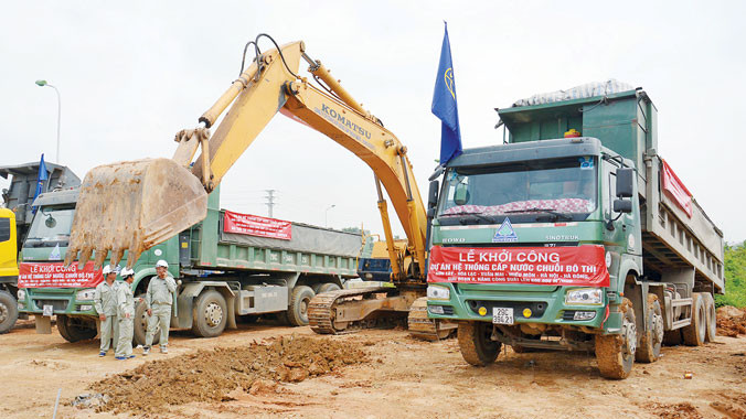 Khởi công xây dựng hệ thống cấp nước chuỗi đô thị Sơn Tây - Hòa Lạc - Xuân Mai - Miếu Môn - Hà Nội - Hà Đông giai đoạn II. Ảnh: Duy Linh.