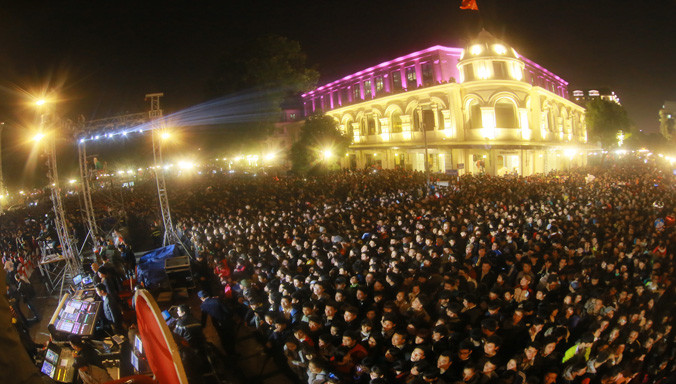 Tại điểm hẹn đếm ngược Quảng Trường CMT8 sẽ có màn biểu diễn của hơn trăm nghệ sĩ Nhà hát nghệ thuật đương đại Việt Nam. Ảnh: Hồng Vĩnh.