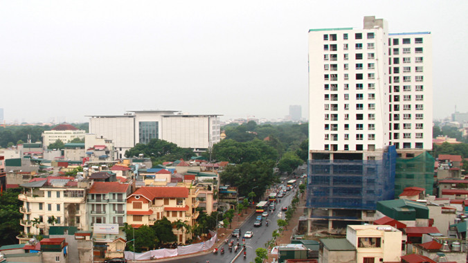 Tòa nhà sai phạm về xây dựng 8B Lê Trực (Hà Nội). Ảnh: Như Ý.