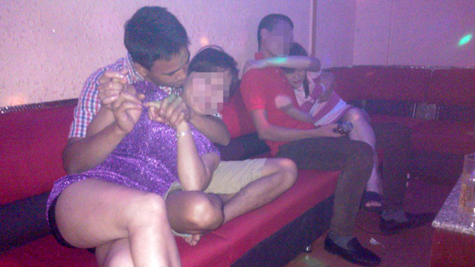 TS Trịnh Hòa Bình: Nên thí điểm quy hoạch “phố đèn đỏ” để bảo vệ những người hoạt động trong lĩnh vực này. Ảnh: Xuân An.