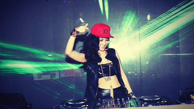 DJ Phương “Thỏ” là trụ cột gia đình từ khi mới 16 tuổi.