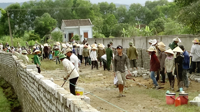 Khuôn viên trường mầm non Nghi Kiều bị lấn chiếm trái phép. Ảnh: Báo Nghệ An.