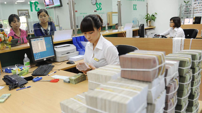 Nợ xấu có thể mua nhưng không thể bán ngay. Ảnh: Hồng Vĩnh.