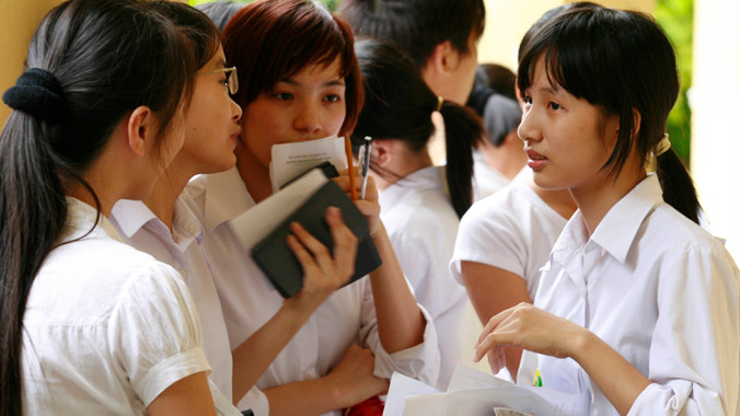 Không dồn sinh viên vào một số ngành quá đông mà trường không đủ năng lực đáp ứng. Ảnh: Hồng Vĩnh.