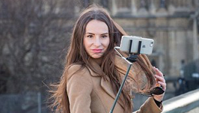 Ngành mỹ phẩm hốt bạc nhờ selfie