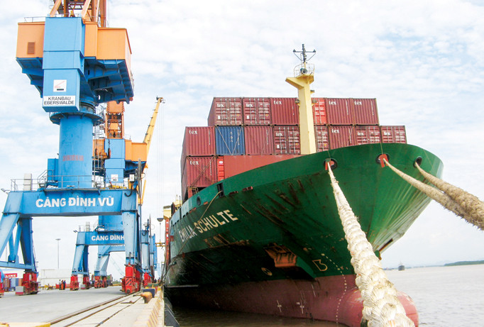 “Phí bôi trơn” hút cạn sức doanh nghiệp