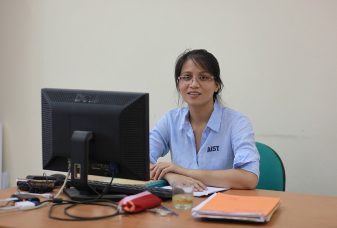 Nữ tiến sĩ vật lý 8X: Đi thật xa để trở về