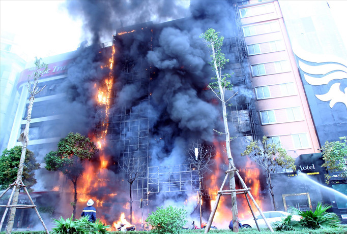 Đề nghị truy tố 3 bị can vụ cháy quán karaoke khiến 13 người chết