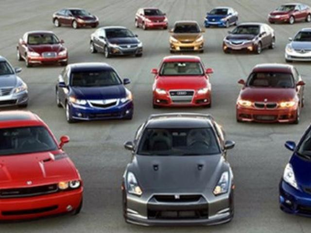 Lệ phí trước bạ ô tô, xe máy, tăng mạnh với dòng siêu xe