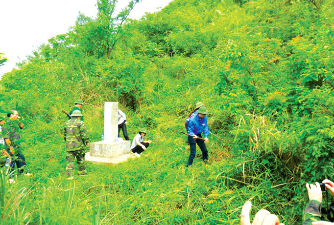 Xây dựng vùng biên giàu mạnh