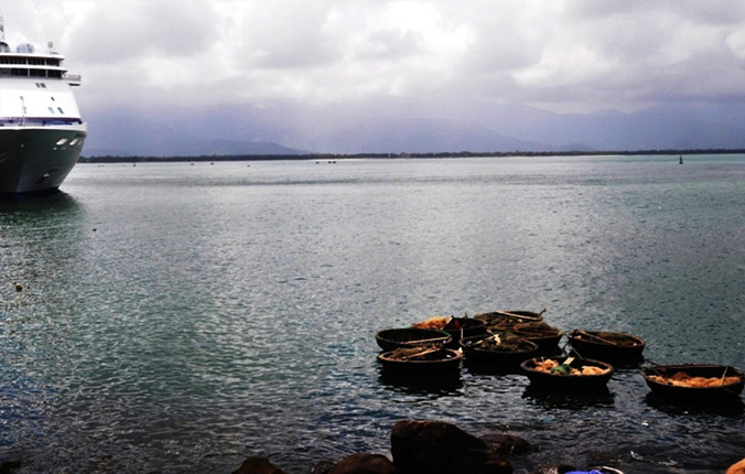 Chân Mây kêu cứu