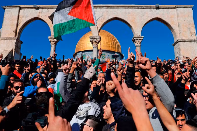 Biểu tình rầm rộ ở Trung Đông phản đối việc Mỹ công nhận Jerusalem là thủ đô của Israel. Ảnh: CNN.