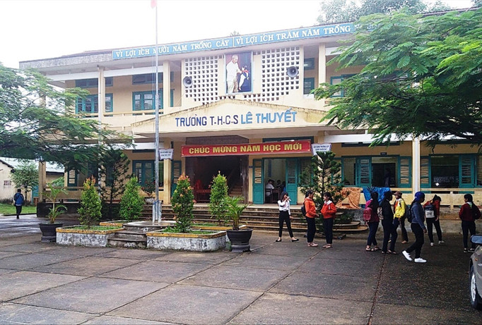 Cấm lạm thu tại TT-Huế: Trên bảo dưới không nghe?