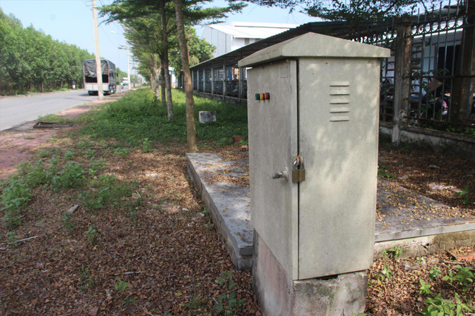 Trạm bơm và giếng khoan khai thác nước ngầm của Cty CP Cấp nước Nhơn Trạch khai thác 10 ngàn m3 nước/ngày.