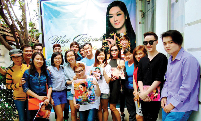 Một buổi gặp gỡ của những người hâm mộ Như Quỳnh.