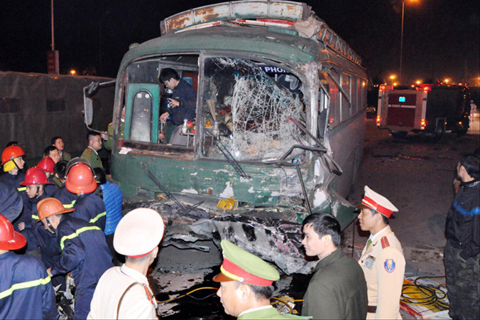 Theo các chuyên gia giao thông, để tránh tai nạn nghiêm trọng, xe hết niên hạn cần được quản lý chặt chẽ và xử phạt nặng nếu vi phạm (ảnh có tính chất minh họa).