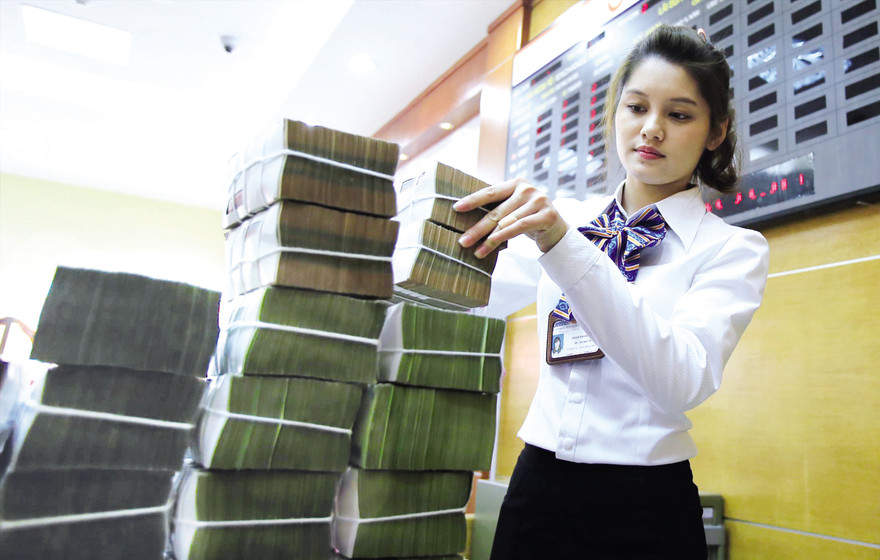 Nợ công liên tục tăng và nhiều rủi ro