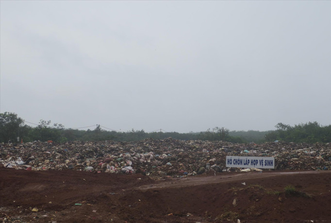 Bãi chôn lấp rác thải.