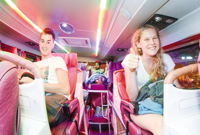 Bí quyết phục vụ 50.000 hành khách/tháng “nhẹ như lông hồng“