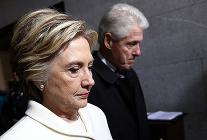 Gia đình Clinton rạn vỡ hôn nhân