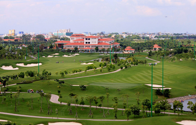 Thu hồi sân golf, tiền đâu bồi thường cho nhà đầu tư?