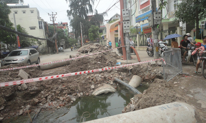 Dự án 'rùa' làm khổ dân