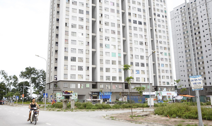 Người mua nhà ở xã hội chờ tín dụng ưu đãi từ ngân hàng chính sách theo quy định (Nhà ở xã hội Kiến Hưng, Hà Đông).