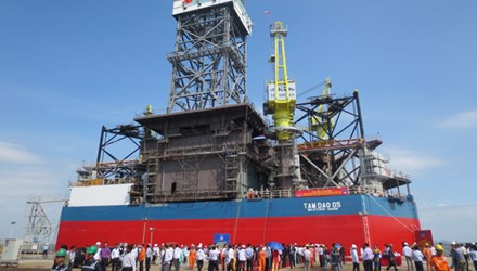 Giàn khoan sâu 9km đầu tiên tại Việt Nam
