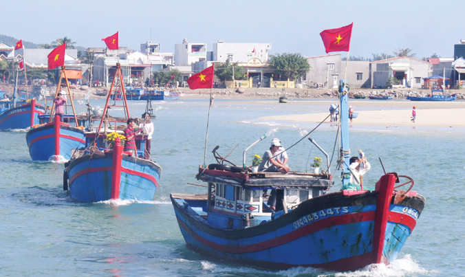 Chính phủ vừa đồng ý bổ sung các chủ tàu, đối tượng làm thuê trên các tàu cá công suất trên 90cv được hỗ trợ sau vụ xả thải của Formosa. Ảnh: Ngọc châu.