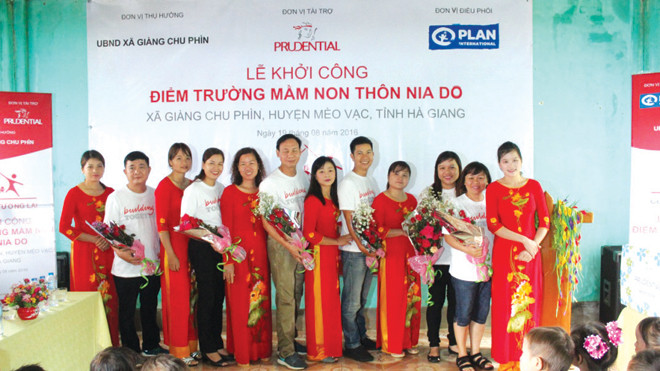 Lễ khởi công điểm trường mầm non thôn Nia Do được tổ chức tại huyện Mèo Vạc trong những ngày bị ảnh hưởng bởi bão số 3.