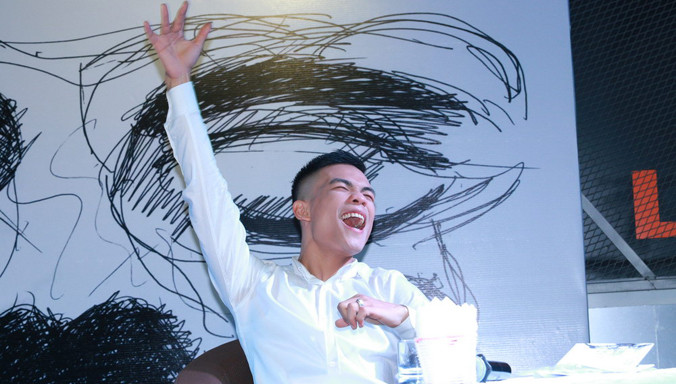 Dương Trường Giang phấn khích với sản phẩm đầu tay tự mình sản xuất cho chính mình. Ảnh: NVCC.