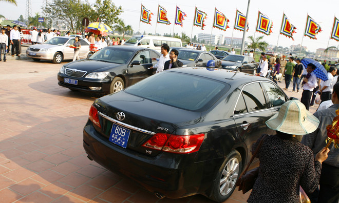 Bộ Tài chính đang yêu cầu các bộ ngành, địa phương rà soát, sắp xếp lại đội xe ô tô công của mình. Ảnh: Hồng Vĩnh.