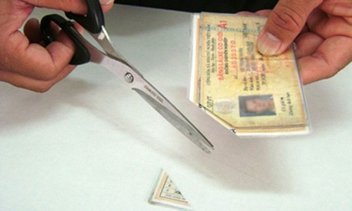 Giấy phép lái xe giả. Ảnh minh họa.