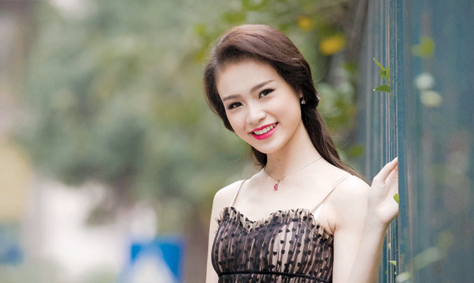 Sinh viên Ngoại thương Phùng Bảo Ngọc Vân không chỉ có thế mạnh ngoại hình.